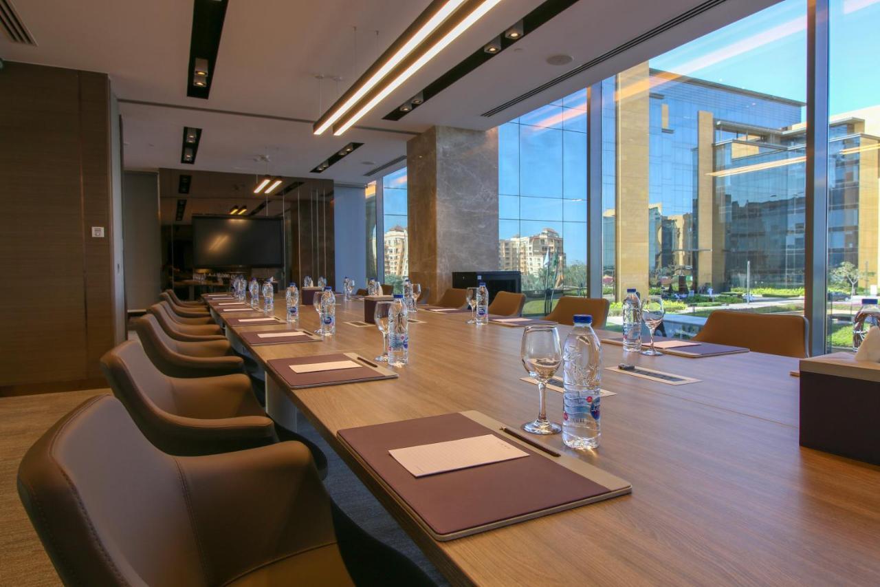 Hotel Views & Residences - Emaar King Abdullah Economic