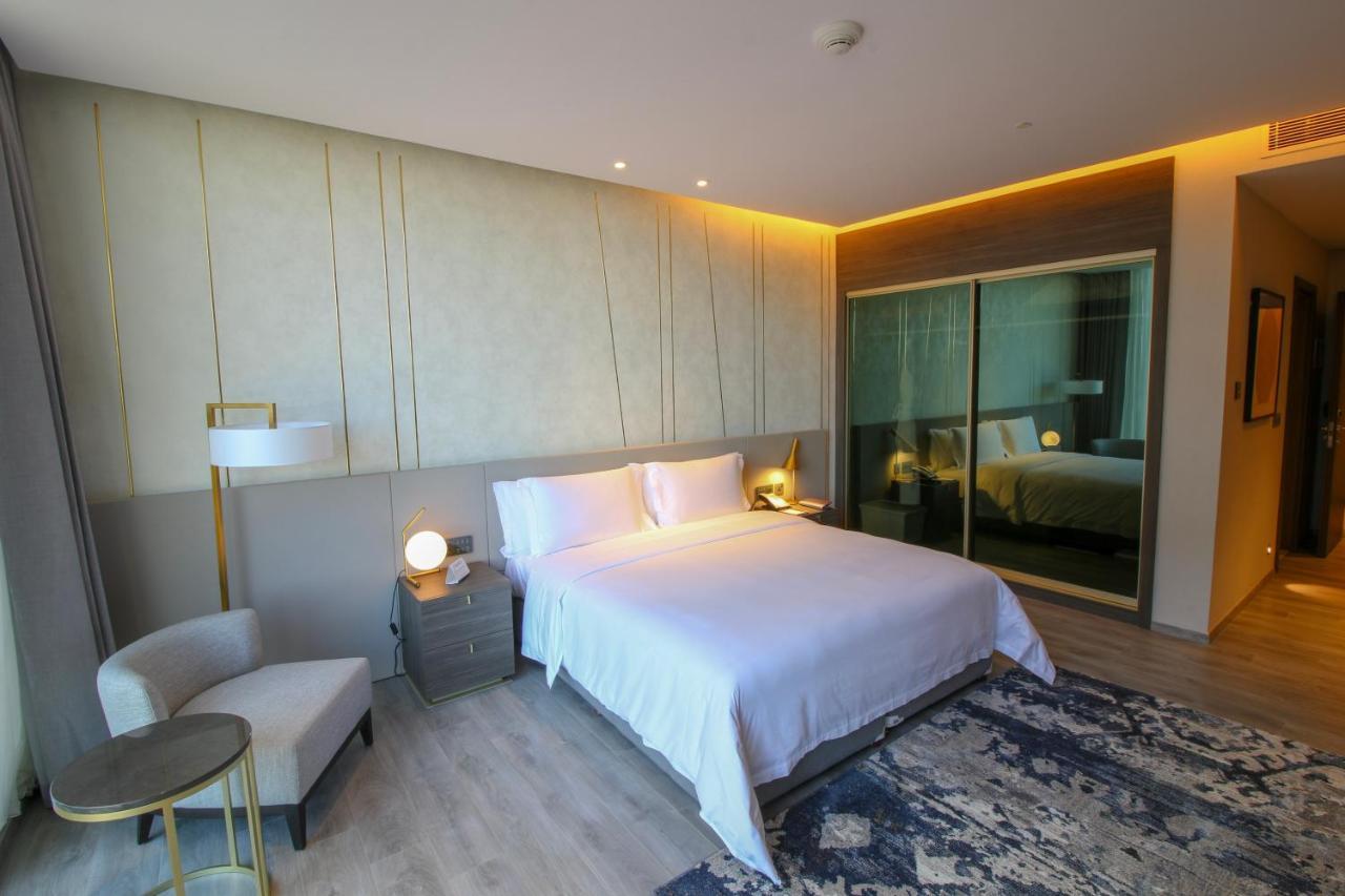 Views & Residences - Emaar King Abdullah Economic King Abdullah Economic City